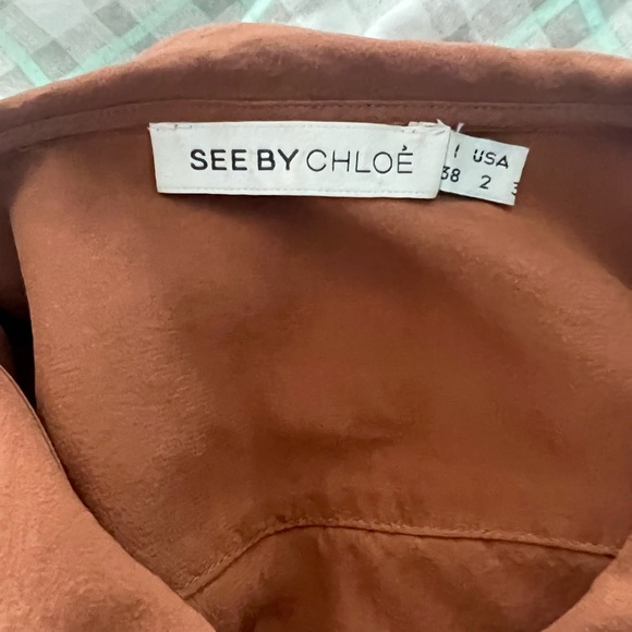See by Chloe Seda silk button blouse 2
Absolutely darling Chloe blouse in brown - Picture 7 of 8